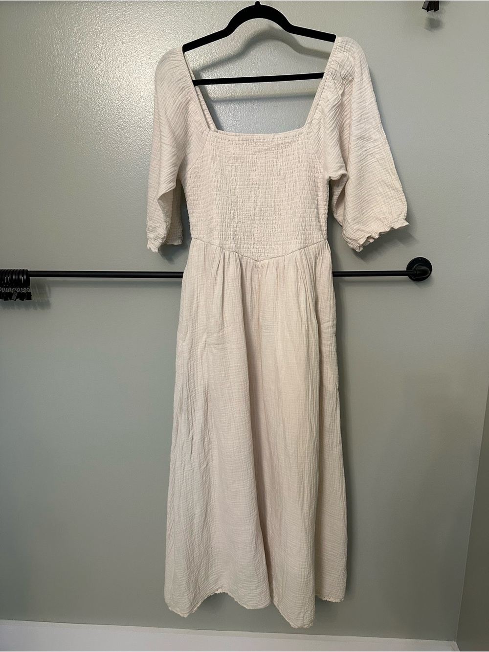 Neuflora Square-Neck Cream Maxi Dress with Puff Sleeves